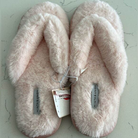 Fluffy slippers light pink - Picture 2 of 3